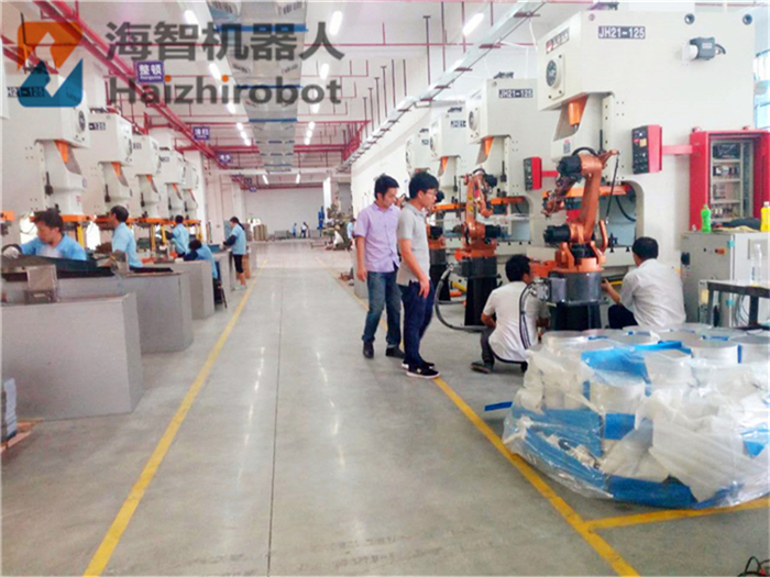 自動化沖床沖壓機械手購買-安裝-調(diào)試！