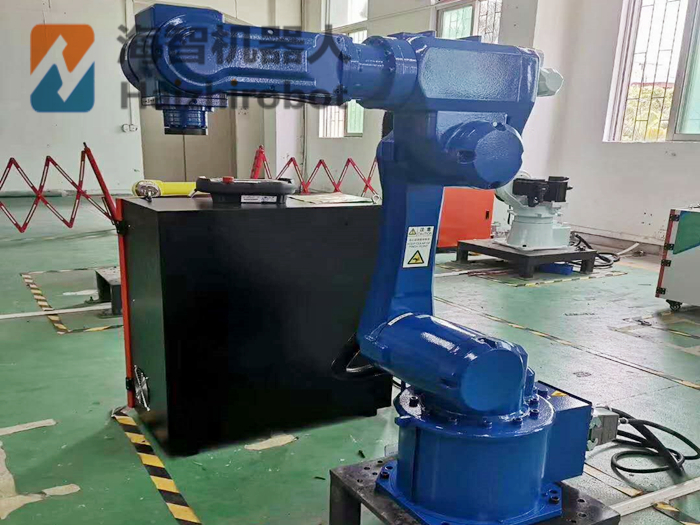 海智又?叒叕接單了！機器人餐具噴漆(圖1)