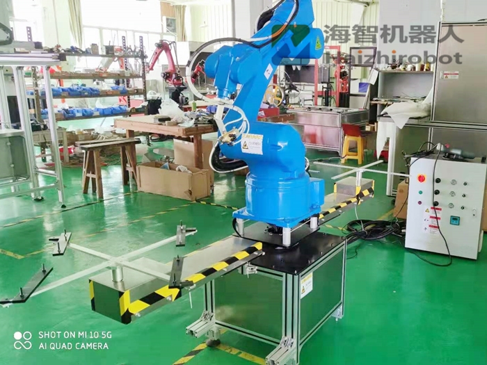 浙江電器噴涂，轉(zhuǎn)臺(tái)噴粉噴漆機(jī)器人項(xiàng)目